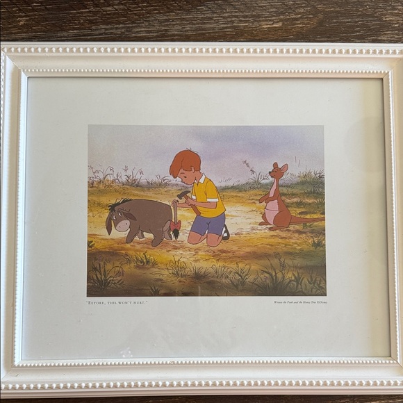 Classic Winnie the Pooh Framed Art Print - Cream - Picture 3 of 3